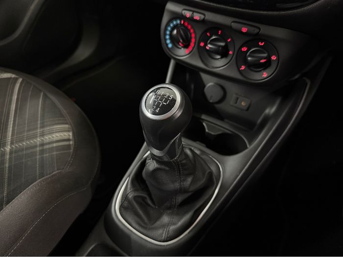 Opel Corsa 2015