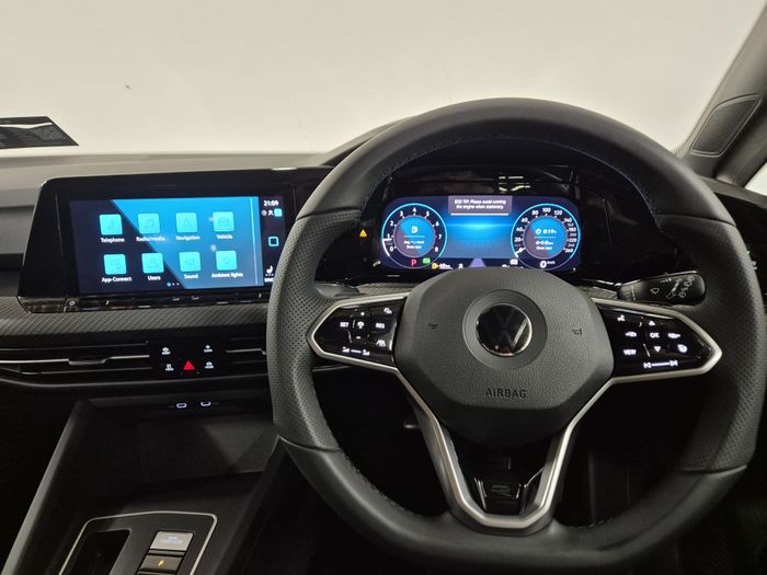 Volkswagen Golf 2022