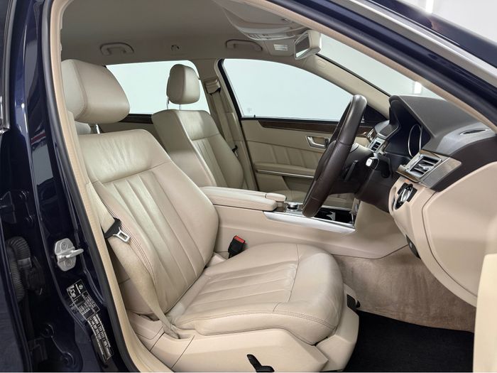 Mercedes-Benz E-Class 2015
