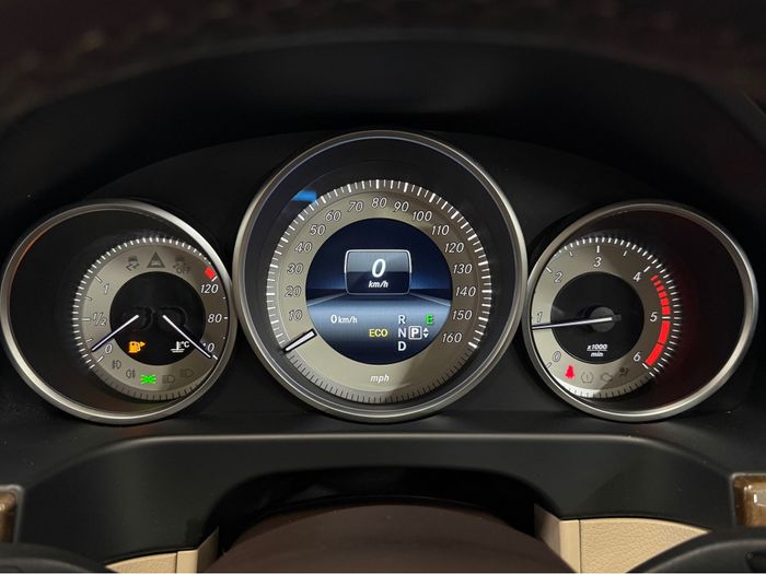 Mercedes-Benz E-Class 2015