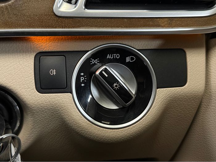 Mercedes-Benz E-Class 2015
