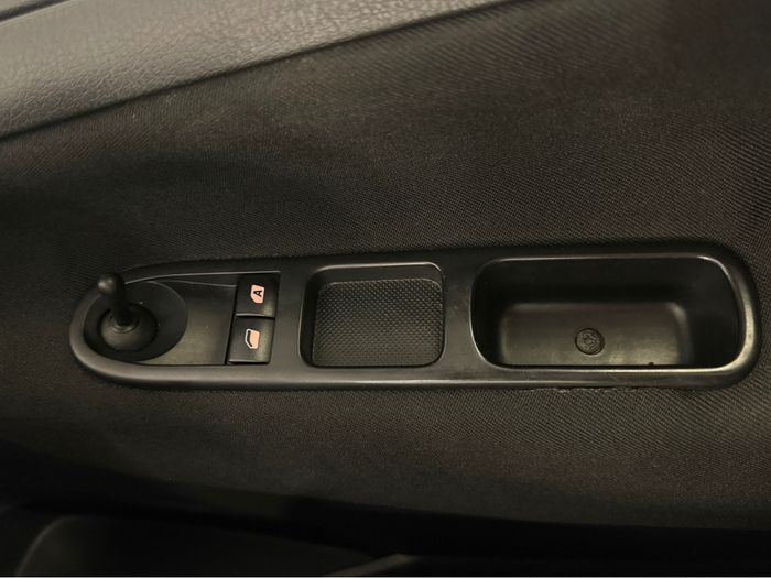 Peugeot 207 2010