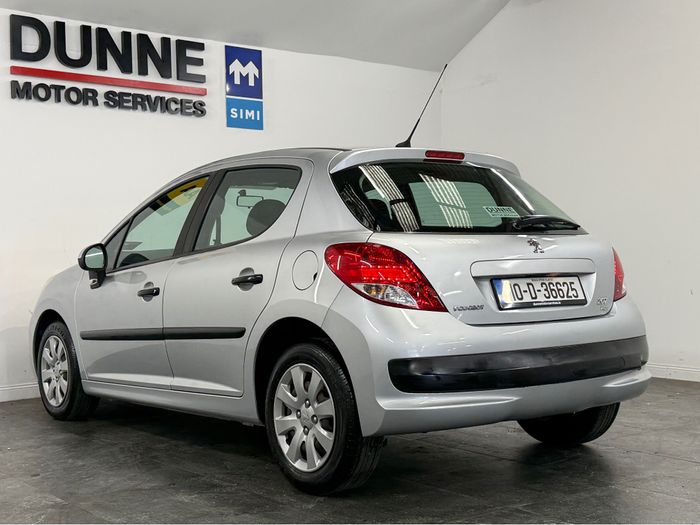 Peugeot 207 2010