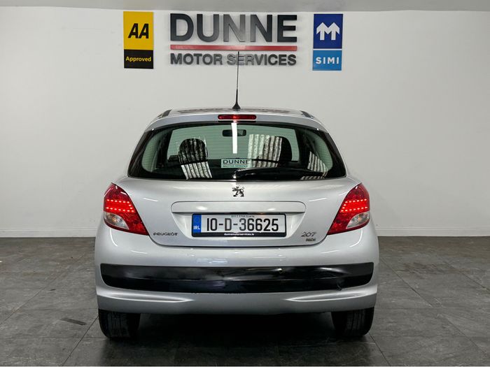 Peugeot 207 2010