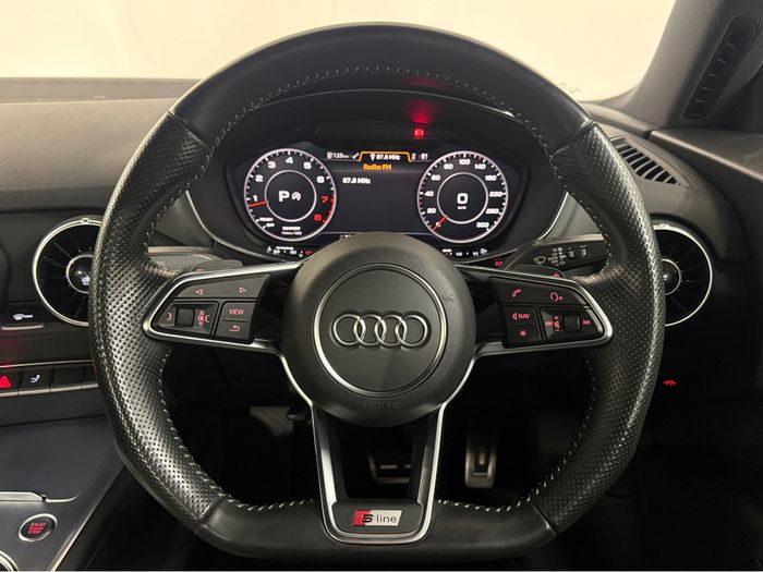 Audi TT 2016