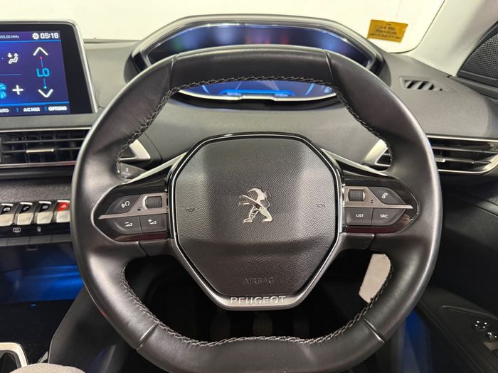 Peugeot 5008 2018