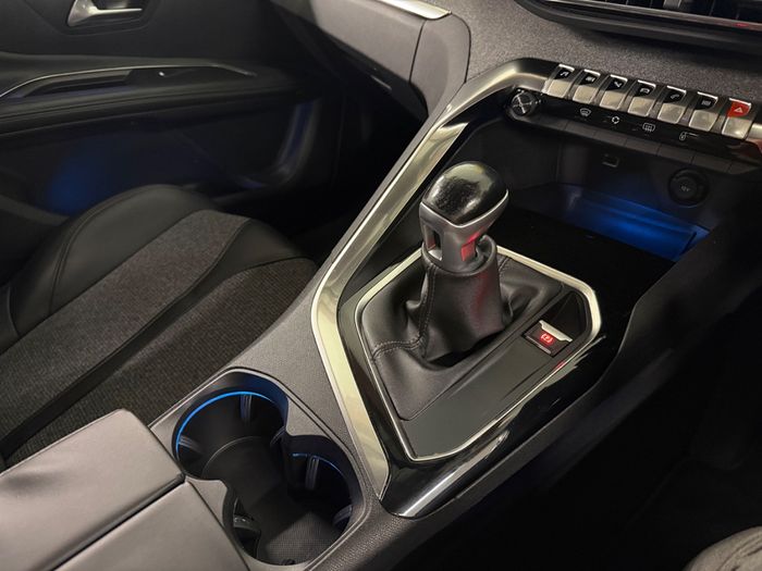 Peugeot 5008 2018