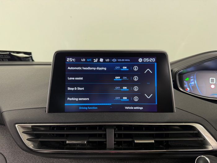 Peugeot 5008 2018