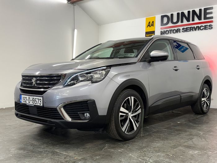 Peugeot 5008 2019