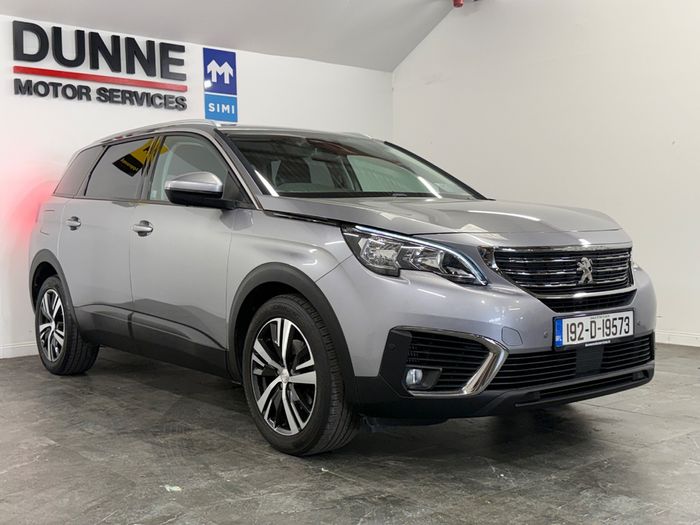 Peugeot 5008 2019