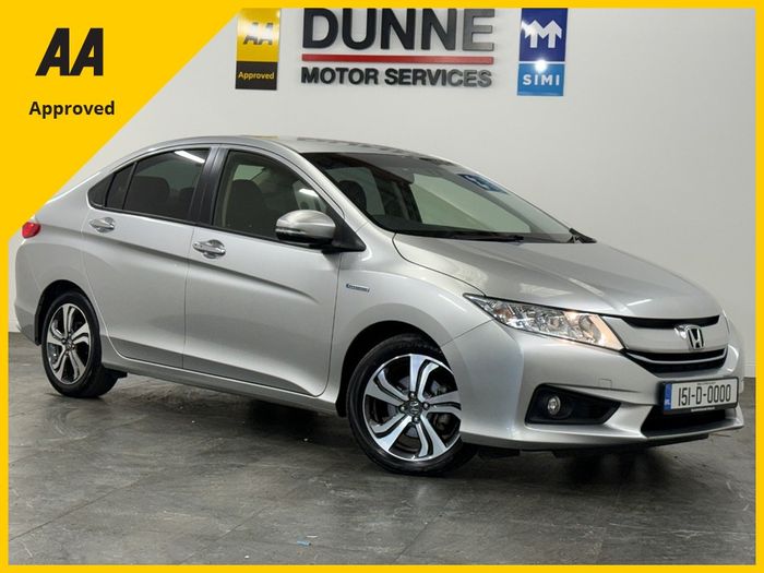 Honda Grace 2015