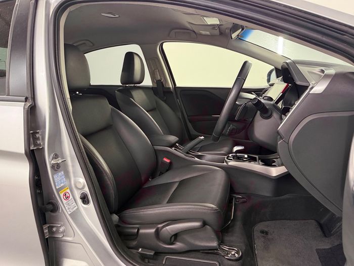 Honda Grace 2015