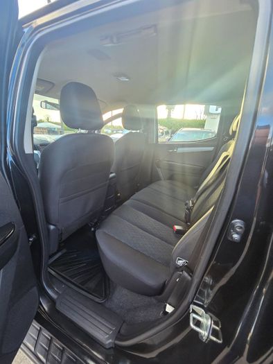 Isuzu D-Max 2021