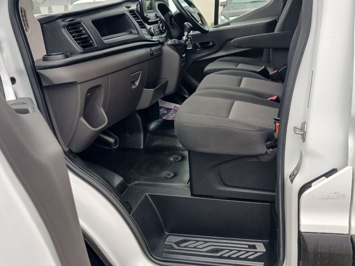 Ford Transit 2021