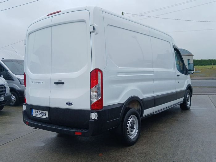 Ford Transit 2021