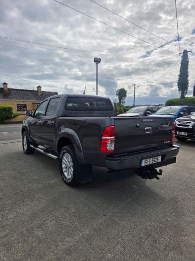 Toyota HiLux 2015