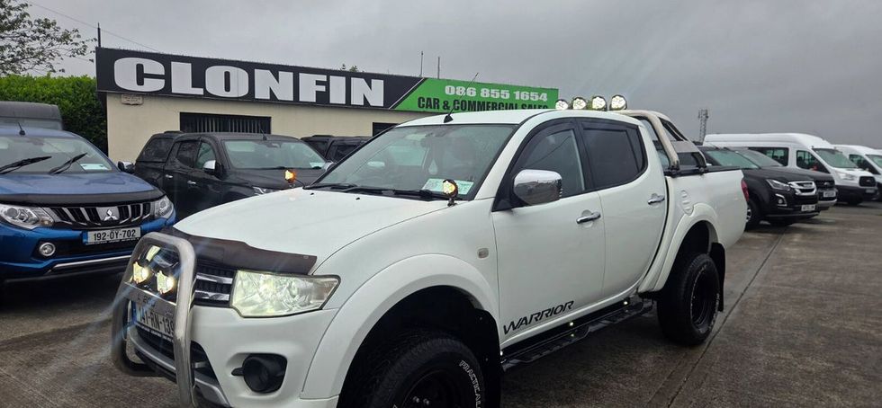 Mitsubishi L 200 2014