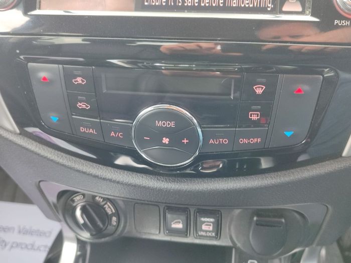 Nissan Navara 2021