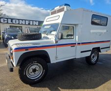 Land Rover Defender 2001