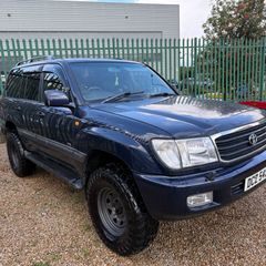 Toyota Landcruiser 2000