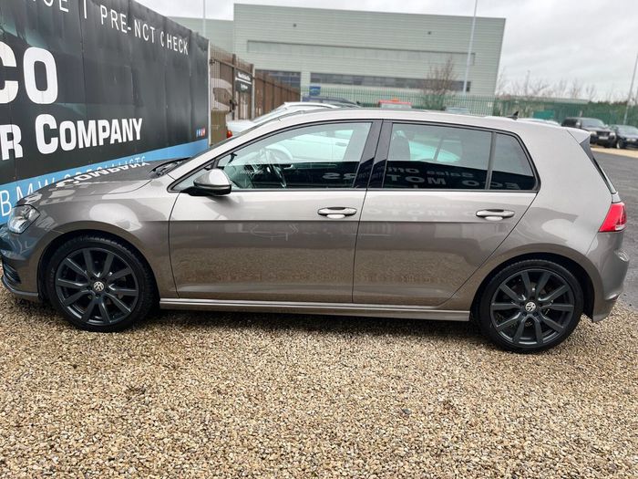 Volkswagen Golf 2016