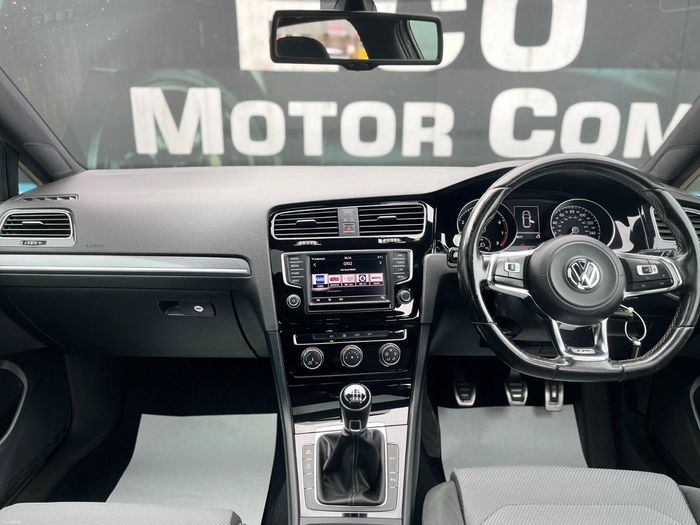 Volkswagen Golf 2016