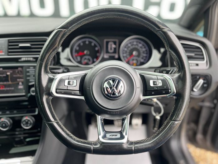 Volkswagen Golf 2016