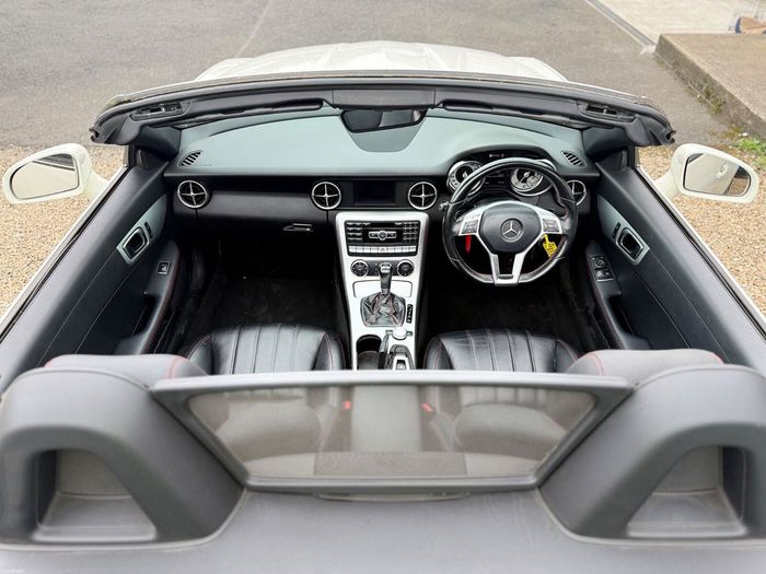 Mercedes-Benz SLK-Class 2013