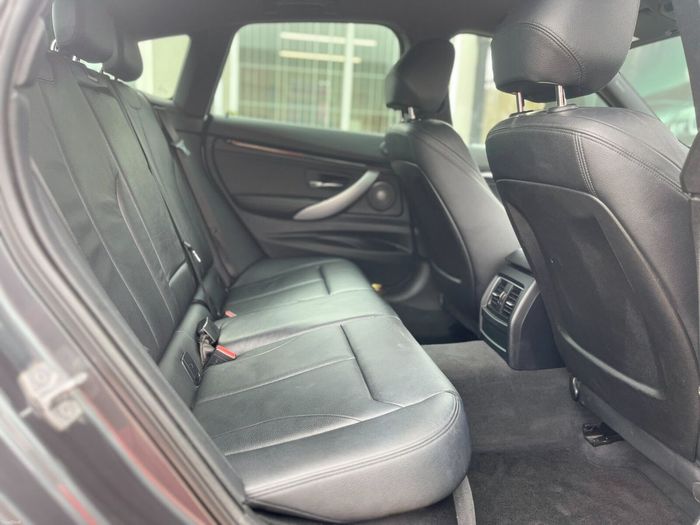 BMW 3 Series 2017