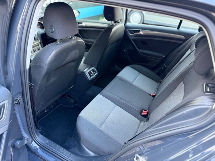 Volkswagen Golf 2013