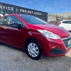 Peugeot 208 2016