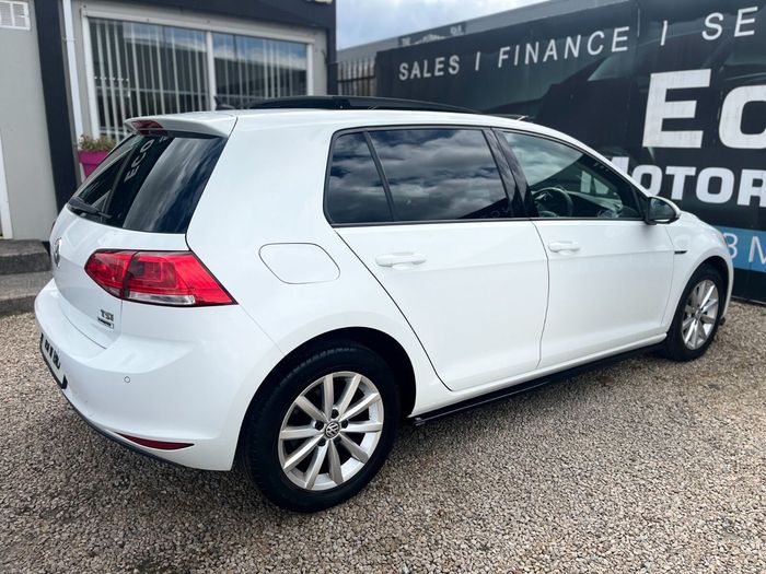 Volkswagen Golf 2016