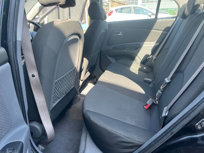 Kia Rio 2010