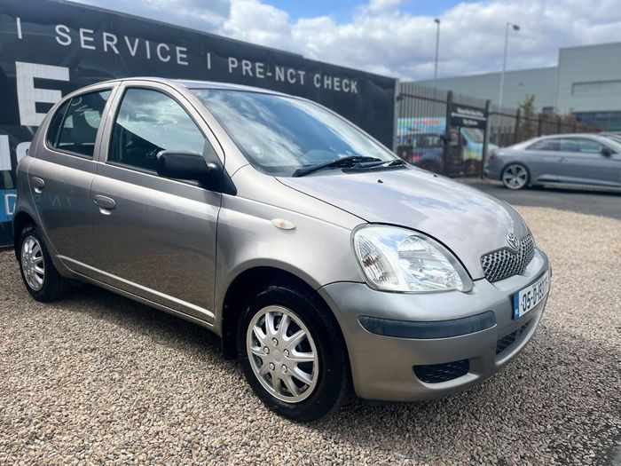 Toyota Yaris 2005