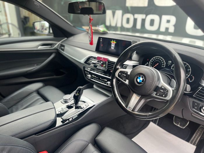 BMW 5 Series 2019