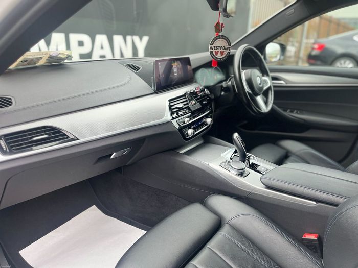 BMW 5 Series 2019