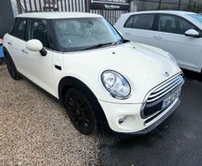 MINI One 2016