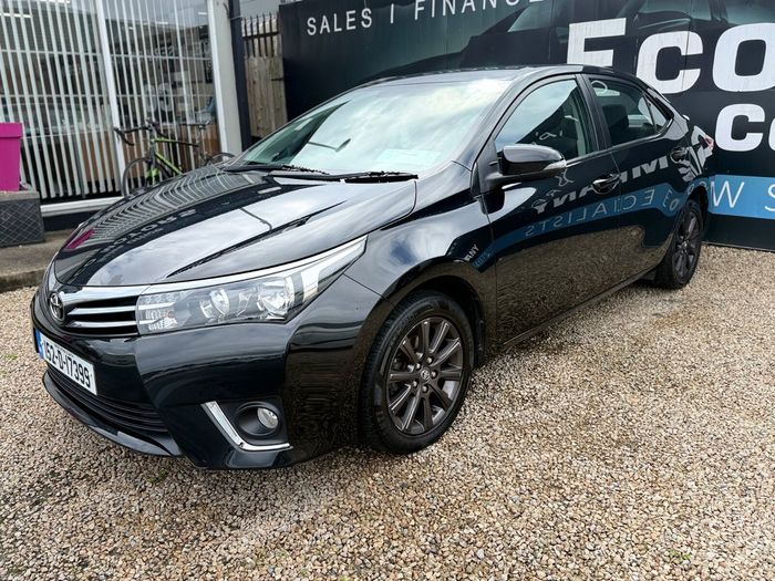 Toyota Corolla 2015