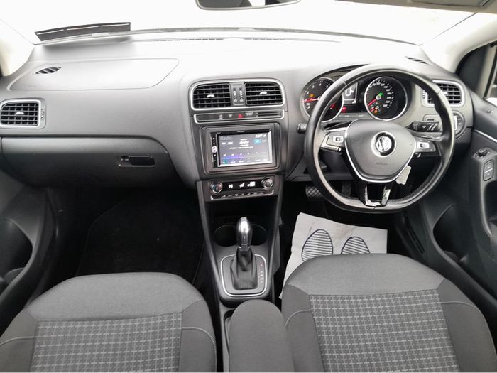 Volkswagen Polo 2016