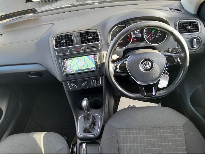 Volkswagen Polo 2016