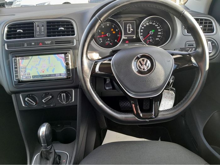 Volkswagen Polo 2016
