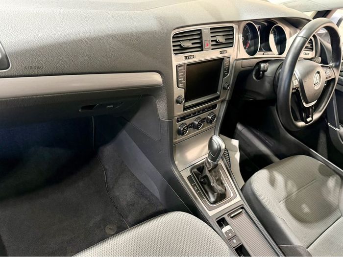 Volkswagen Golf 2016