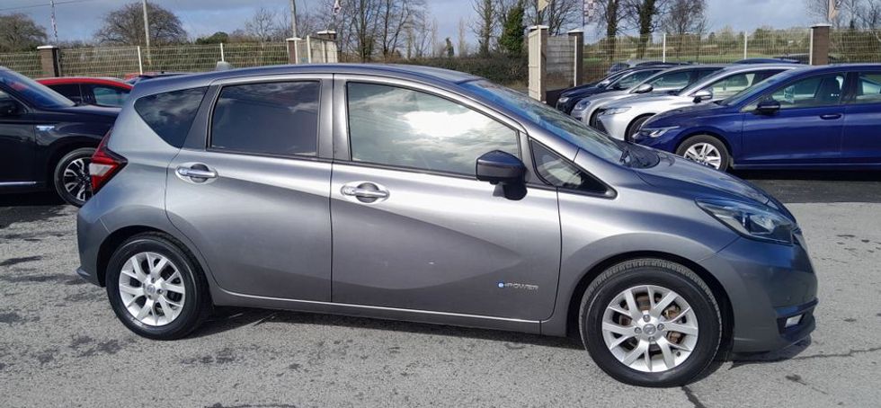 Nissan NOTE 2016