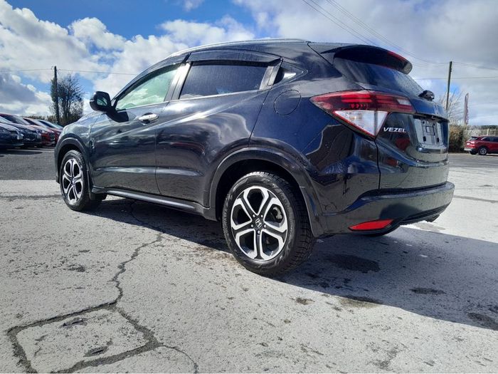 Honda Vezel 2015