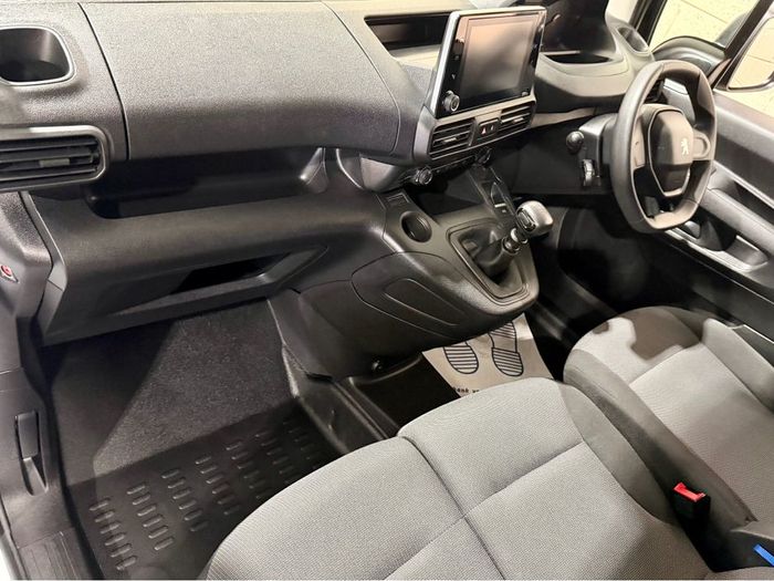 Peugeot Partner 2023