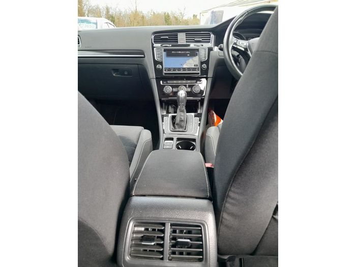 Volkswagen Golf 2014