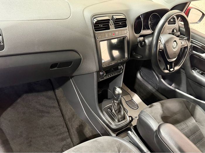 Volkswagen Polo 2016