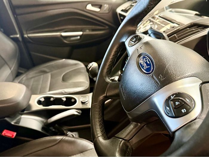 Ford Kuga 2014