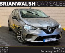 Renault Clio 2023