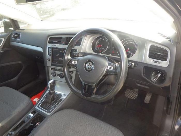 Volkswagen Golf 2016